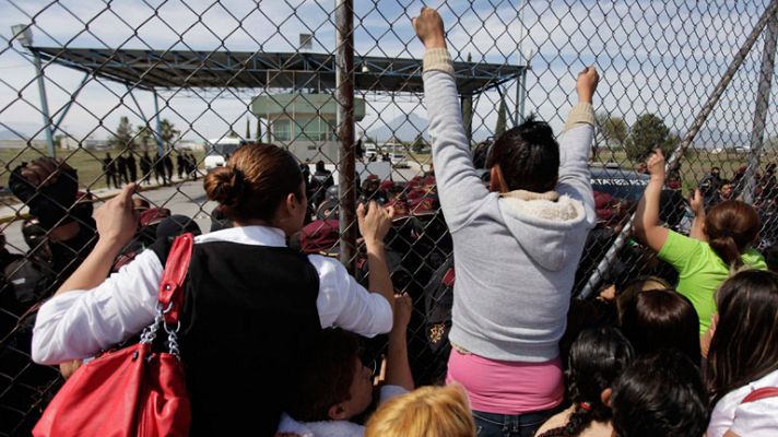 Informativo 24h - Al menos 44 muertos en una pelea entre presos en una cárcel de México