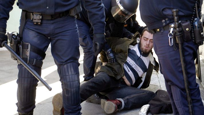 Telediario 1 - Telediario 1 en 4' - 21/02/12