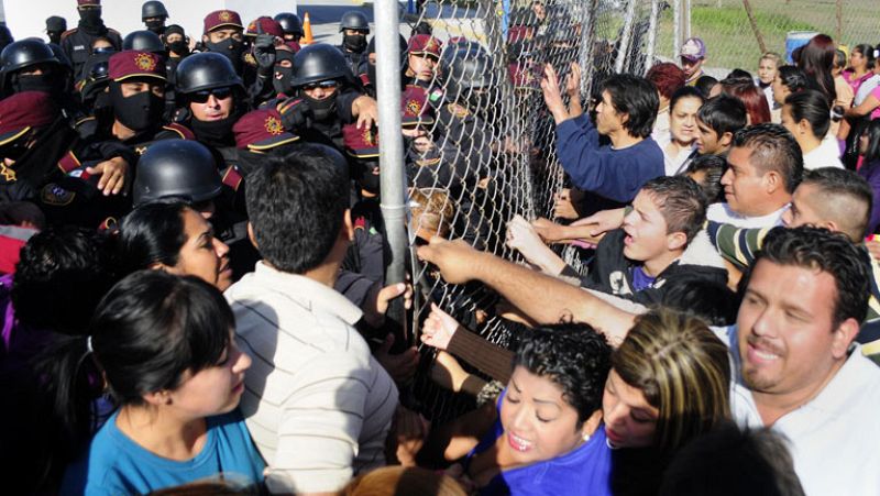 En México buscan a los 30 presos fugados de una cárcel del norte del país