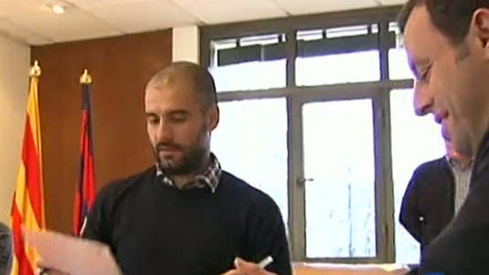 El barcelonismo suspira por ver renovar a Pep Guardiola. Los últimos en pronunciarse han sido Xavi Hernández y el que fuera presidente, Joan Laporta.