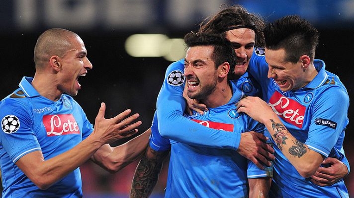 Champions League - Lavezzi y Cavani allanan el pase del Nápoles  (3-1)