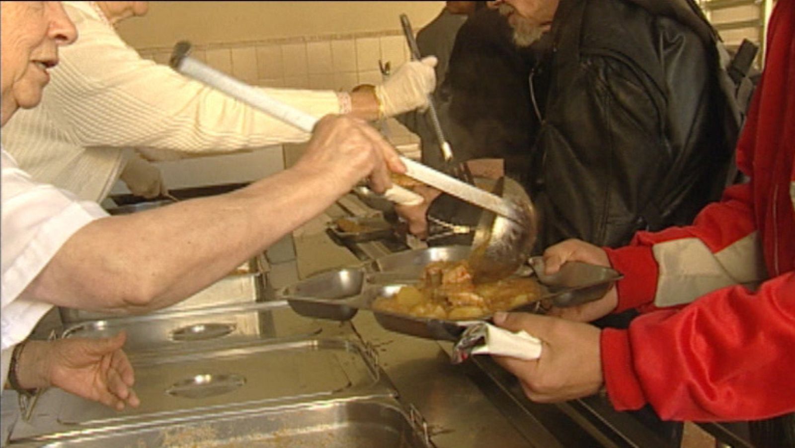 La pobreza se está cronificando en España, según Cáritas