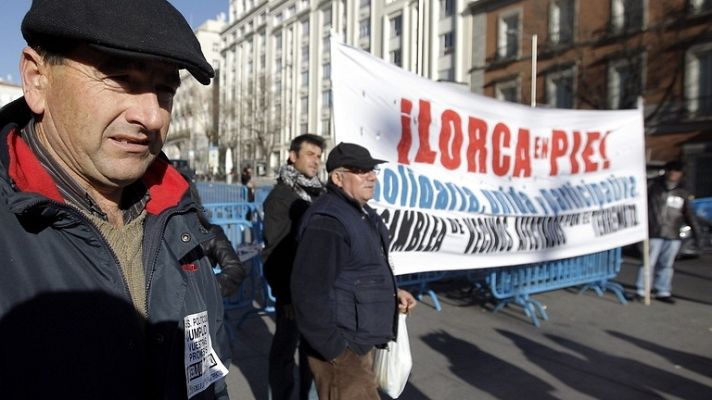 Telediario 1 - Telediario - 15 horas - 22/02/12