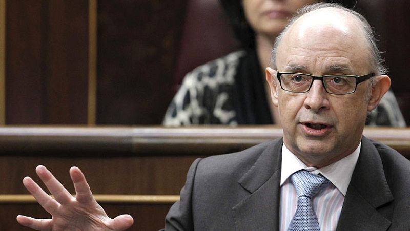 El objetivo de déficit será "adecuado" al nuevo escenario, según Montoro