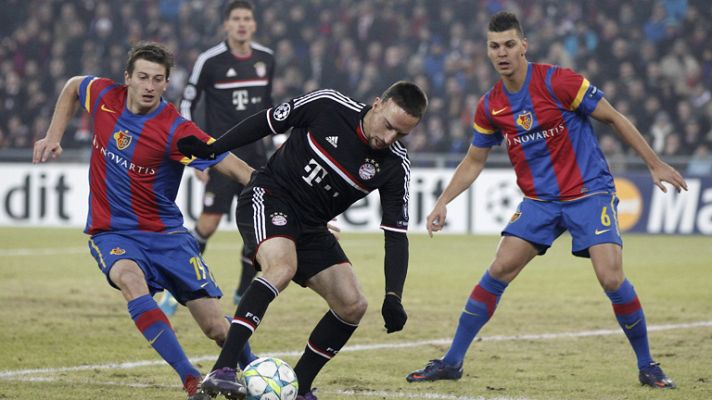 Telediario 1 - El Basilea golpea y gana al Bayern