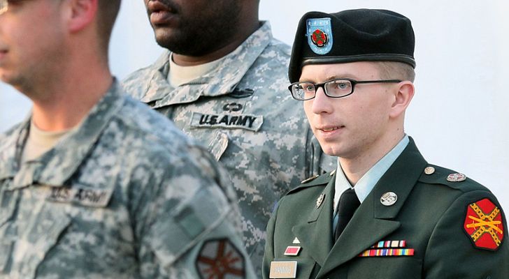 Informativo 24h - Manning evita declararse culpable o inocente