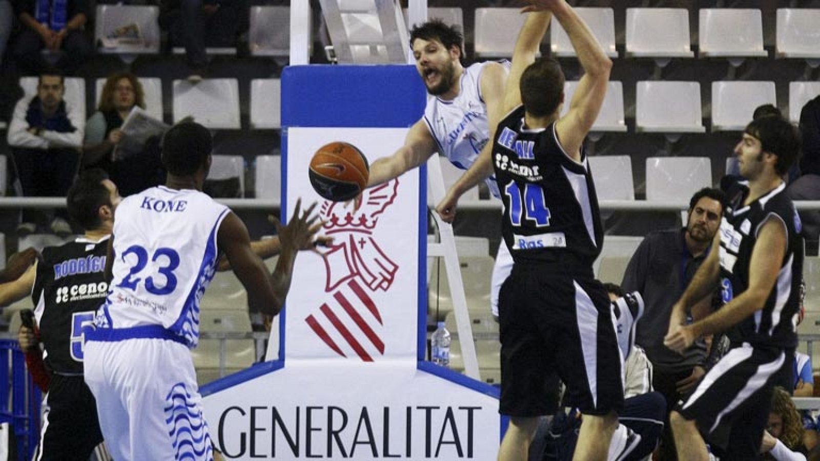 Lucentum Alicante 63-64 Blu:sens Monbús
