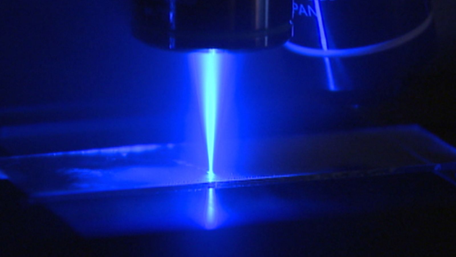 Investigadores españoles han descubierto que el grafeno puede absorber la luz