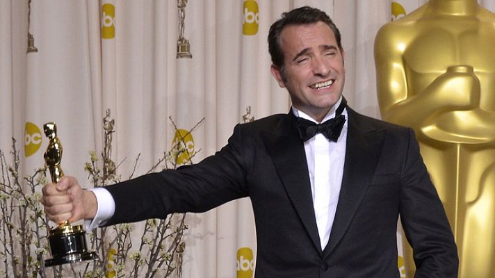 Telediario 1 - La francesa 'The Artist' se lleva cinco estatuillas y se convierte en la gran triunfadora de los Oscar