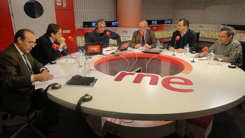 El gabinete de crisis de 'En días como hoy' analiza la reforma laboral - En días como hoy | Ver