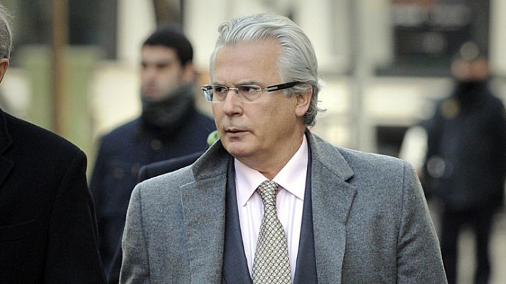 Telediario 1 - Garzón absuelto de prevaricación