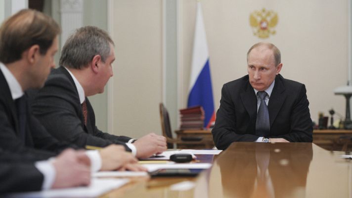 Telediario 1 - Atentado frustrado contra Putin