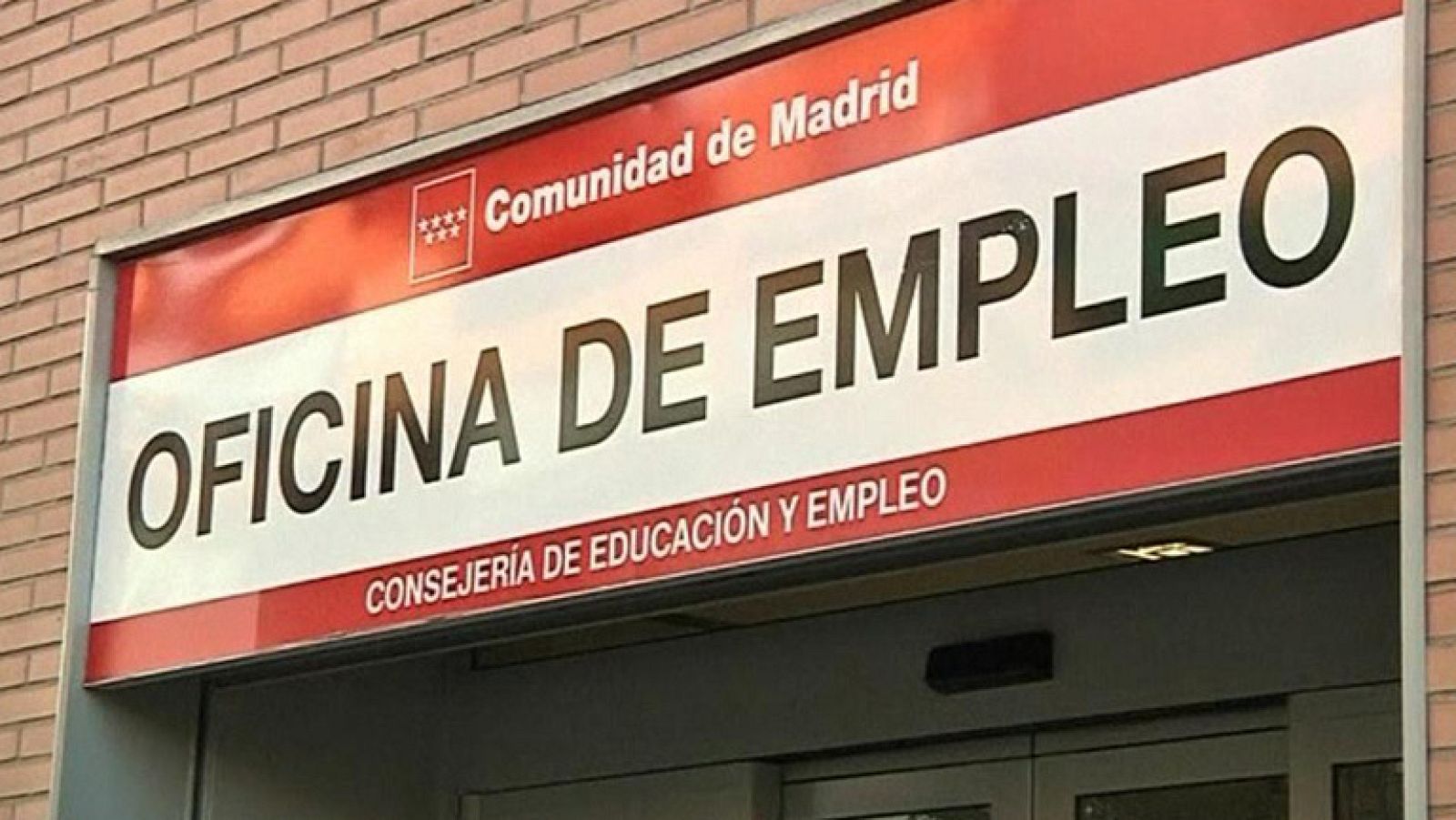 UGT y CCOO sospechan que los trabajos sociales a cambio de la prestación por desempleo sustituyan empleo público