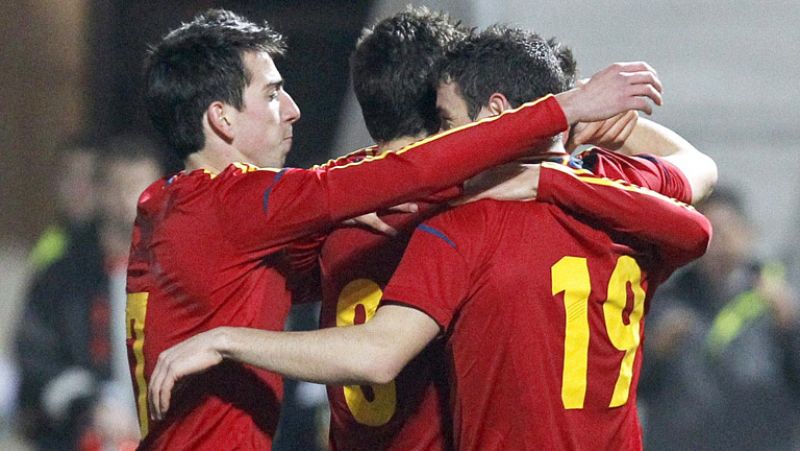 Álvaro Vázquez sentencia el partido (3-1) | Ver