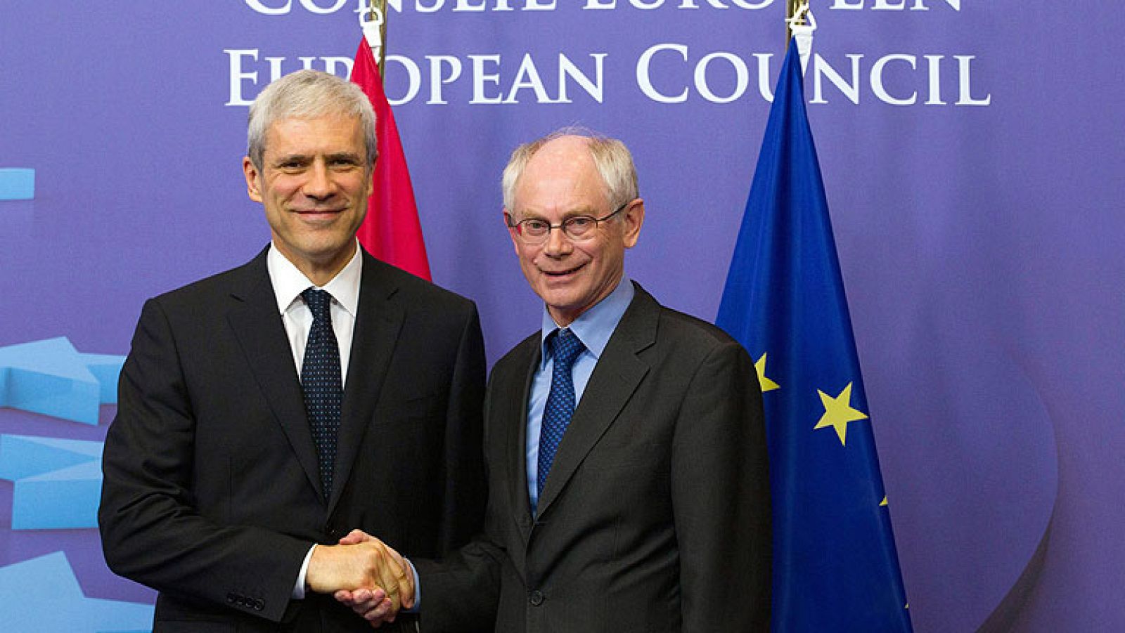 Telediario Matinal en cuatro minutos - 29/02/12