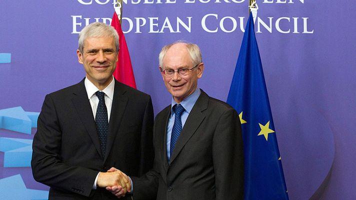 Telediario 1 - Telediario Matinal en 4' - 29/02/12