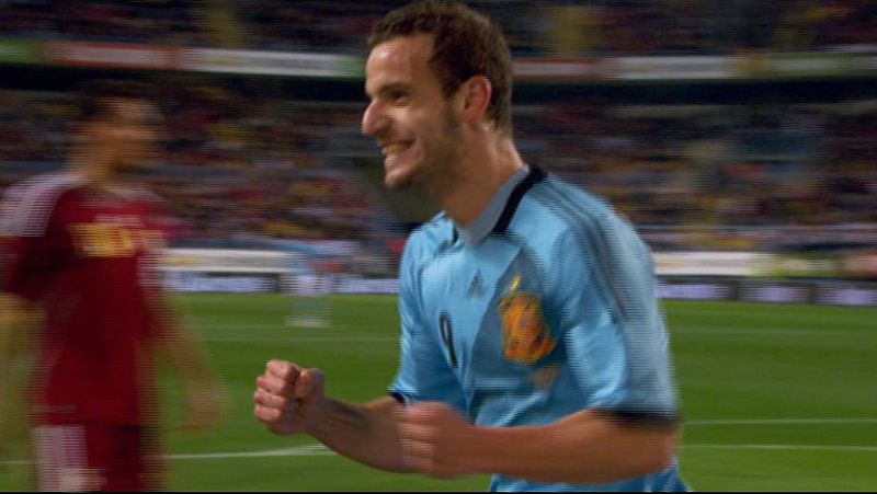 Soldado aprovecha su oportunidad (4-0)