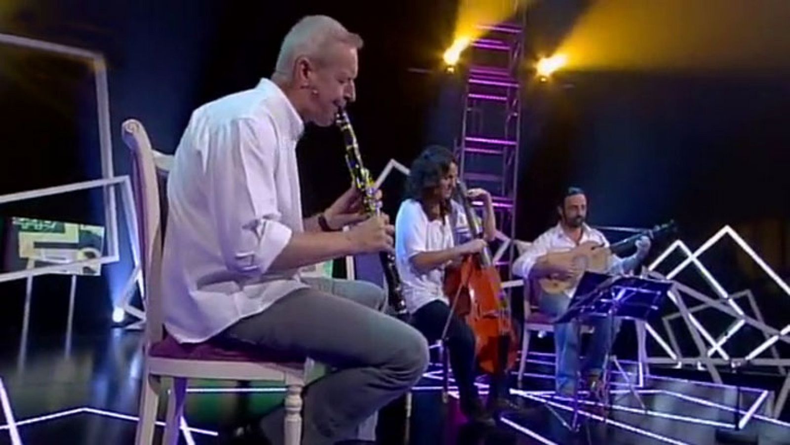 Andreas prittwitz & lookingback - Pizzicato en Clan | Ver