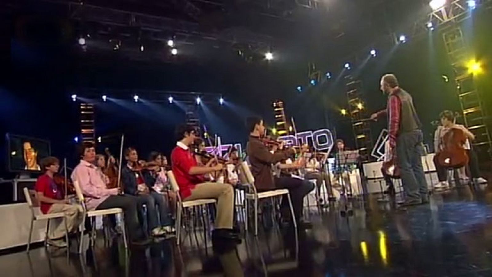 Orquesta katarina gurska - Pizzicato en Clan | Ver