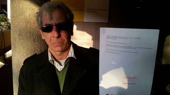 Telediario 1 - Entra en vigor la Ley Sinde contra las descargas