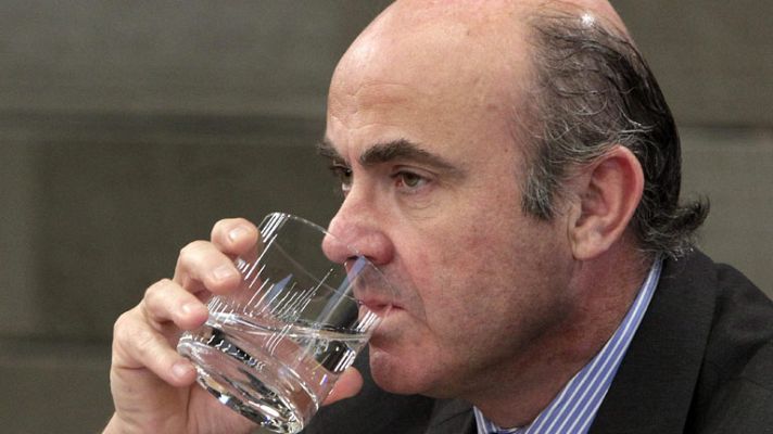Informativo 24h - De Guindos cree que no se van a llegar a los seis millones de parados este año