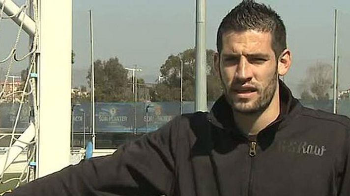 Telediario 1 - Casilla frente a Casillas