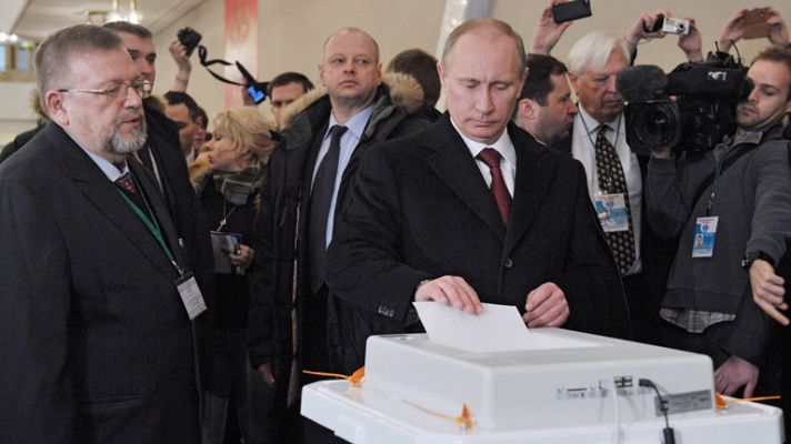 Telediario 1 - La vuelta de Putin