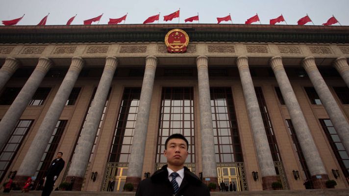 Telediario 1 - Comienza la reunión anual del Parlamento chino con la vista puesta en la sucesión
