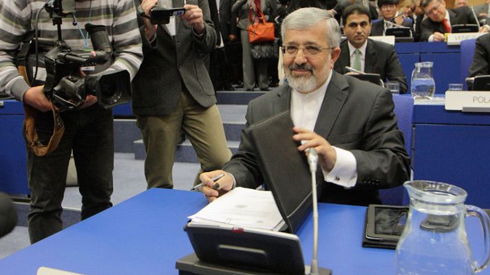 Telediario 1 - Jamenei gana en Irán