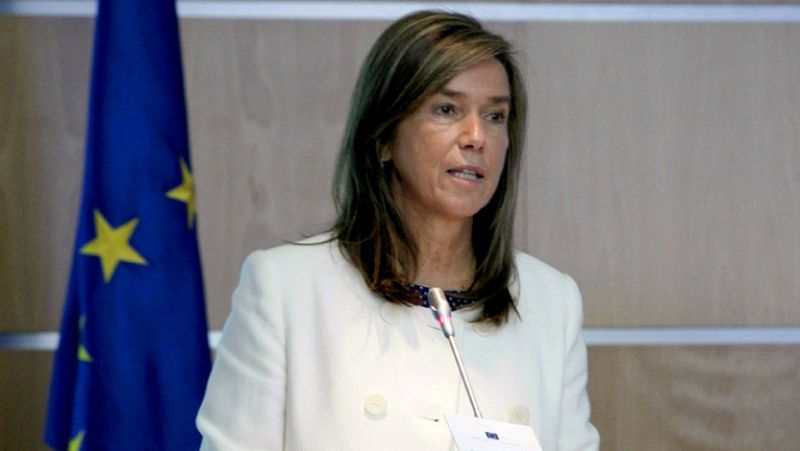 Ana Mato quiere detectar y acabar con la desigualdad salarial entre hombres y mujeres