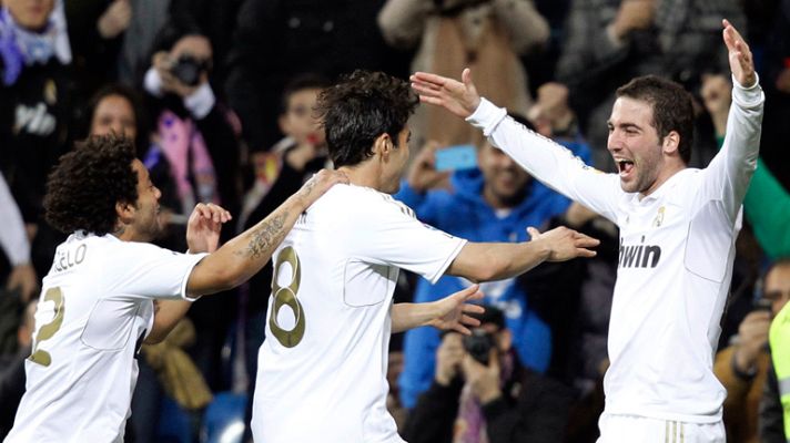 Telediario 1 - Higuaín y Kaká destacan ante el Espanyol