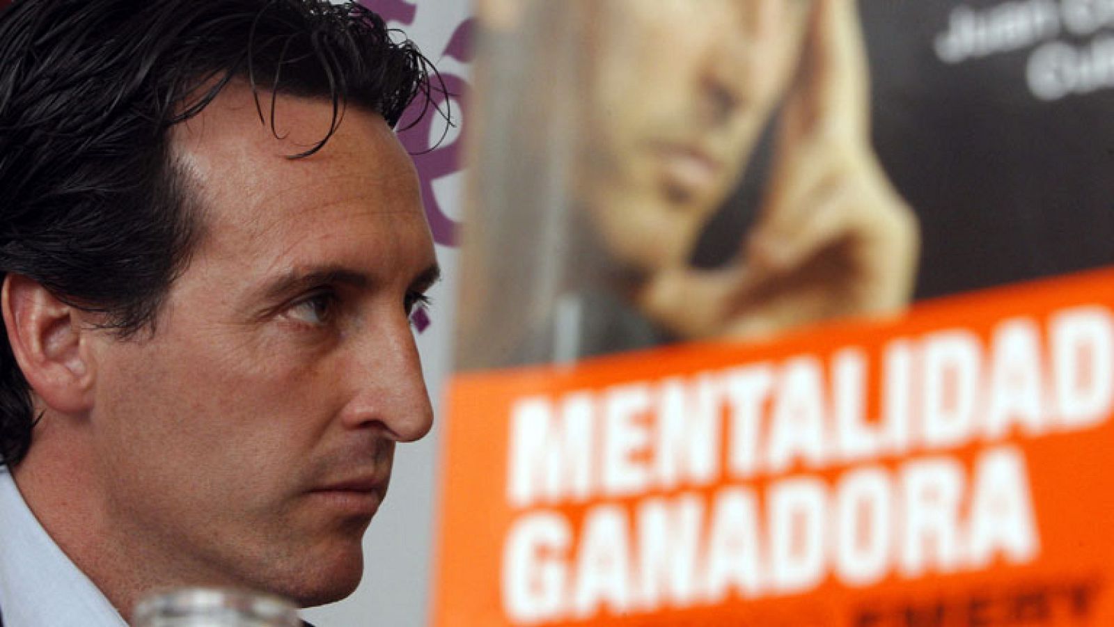 Emery desvela su método en un libro | Ver