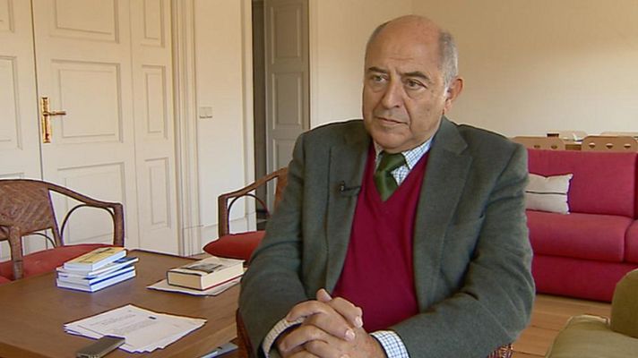 Telediario 1 - Con los menores actuar con sensatez