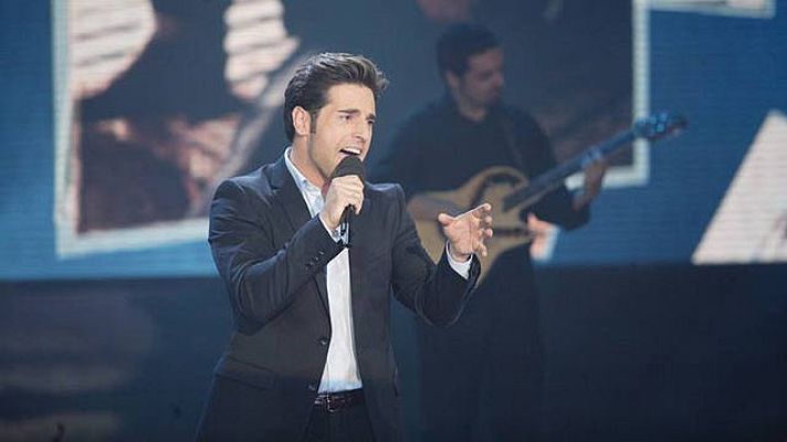 +Gente - Bustamante, 10 años en la música