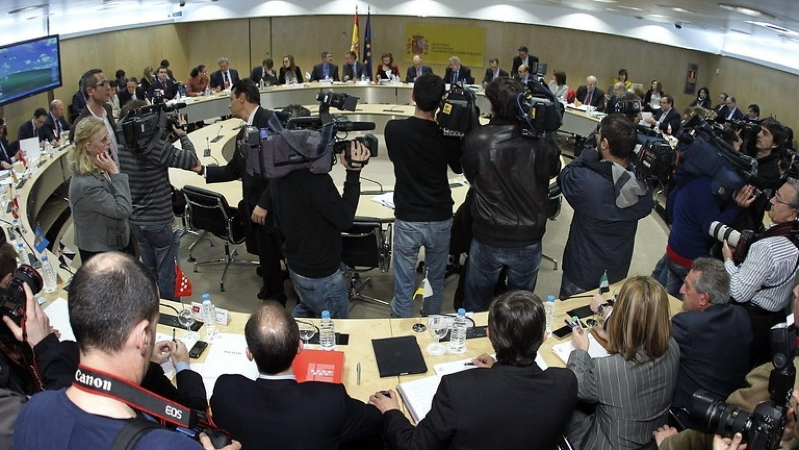Telediario - 21 horas - 06/03/12 - Ver ahora