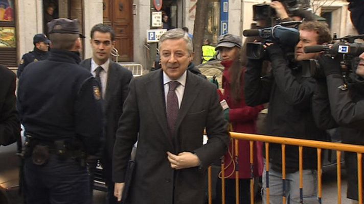 Telediario 1 - Declaraciones del caso campeón