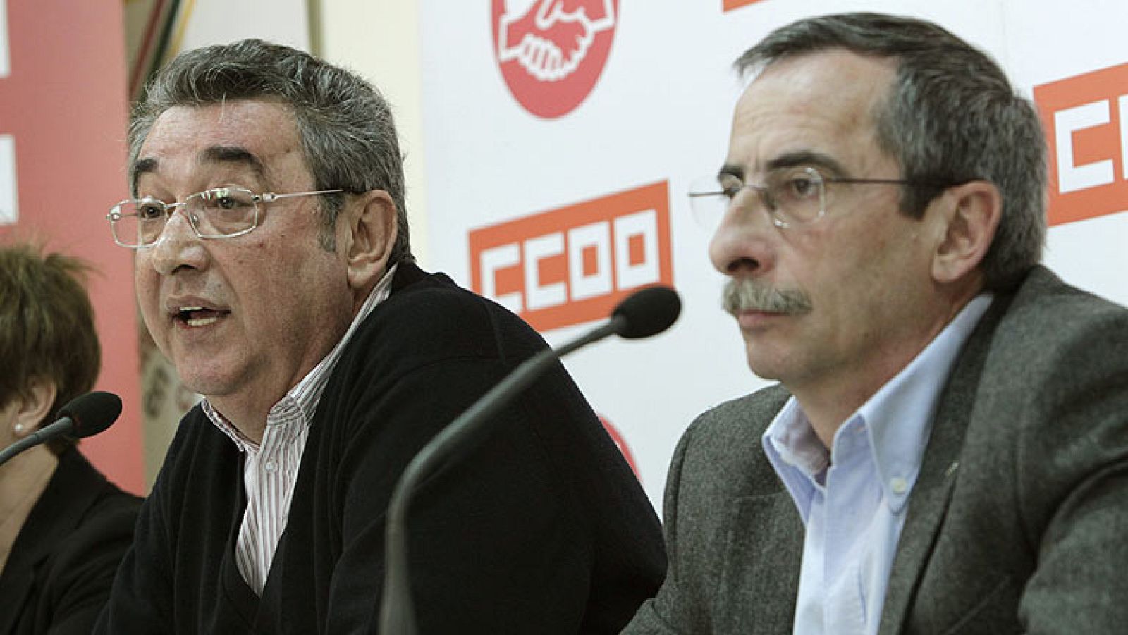 Los sindicatos CC.OO. y UGT presentan alternativas a la reforma laboral