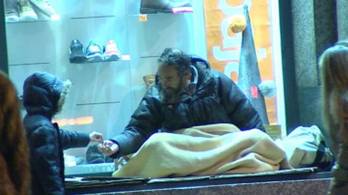 Telediario 1 - Prohíben la mendicidad en Valladoli