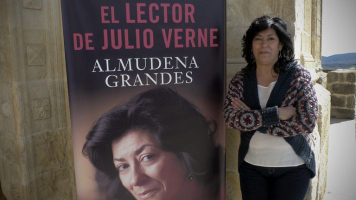 Telediario 1 - Nueva novela de Almudena Grandes
