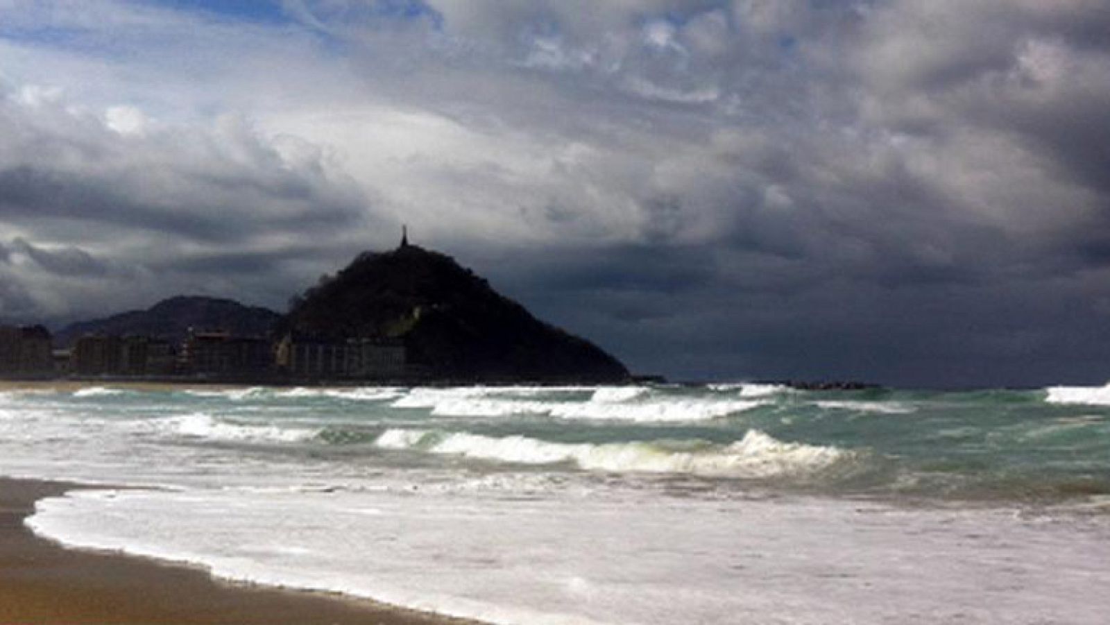 Viento muy fuerte en el norte y suben las temperaturas nocturnas