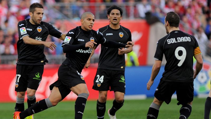 El Valencia recibe este jueves a un invicto PSV Eindhoven en la ida de los octavos de final de la Europa League con el objetivo de aprovechar el factor campo y dejar lo más a favor posible la eliminatoria para el partido de vuelta en el Phillips Stad