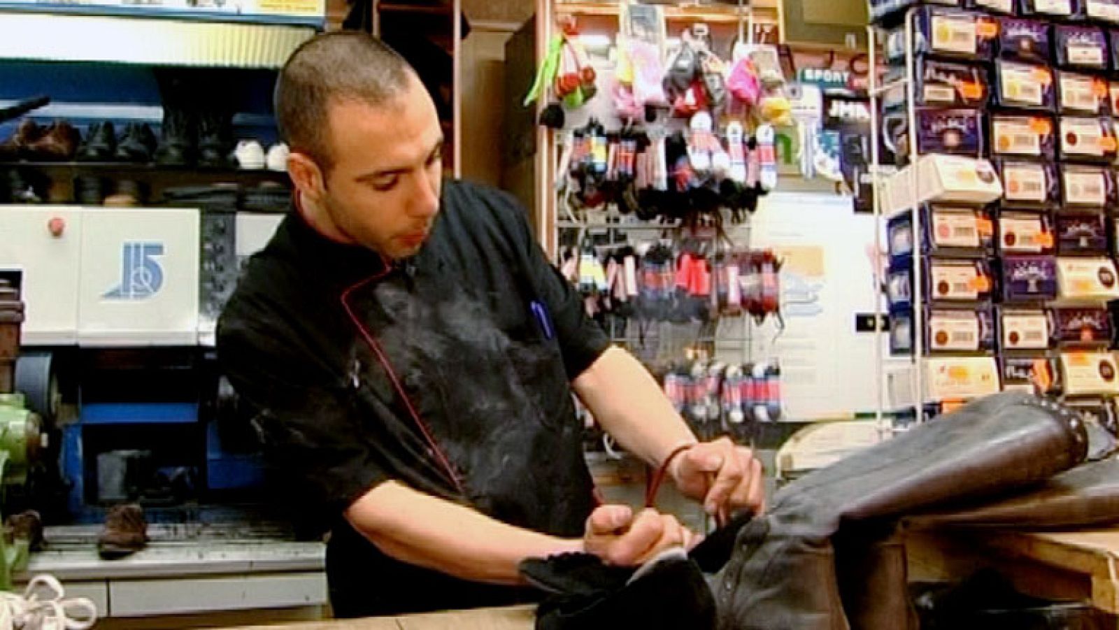 Comando Actualidad - Mi negocio funciona - Zapatero remendón