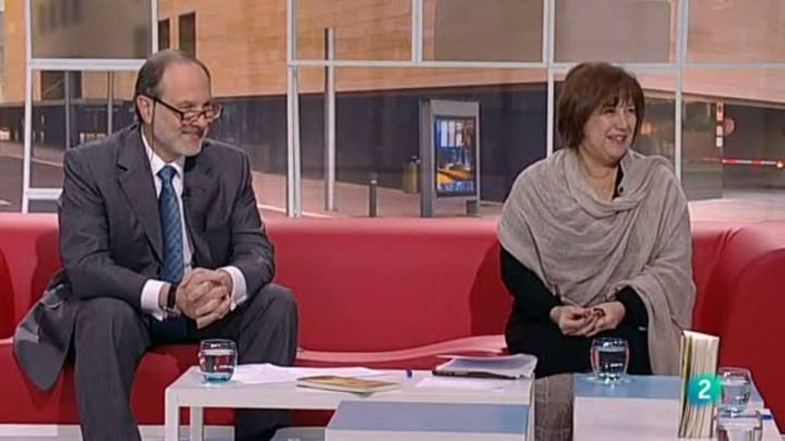 Para todos La 2 - La caravana - Entrevista a Nora Pojomovsky y Robert Carro