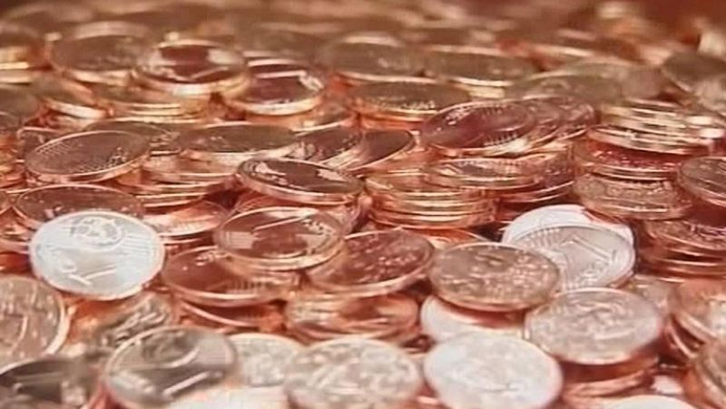 Las autonomías se adhieren al céntimo sanitario para reducir el déficit