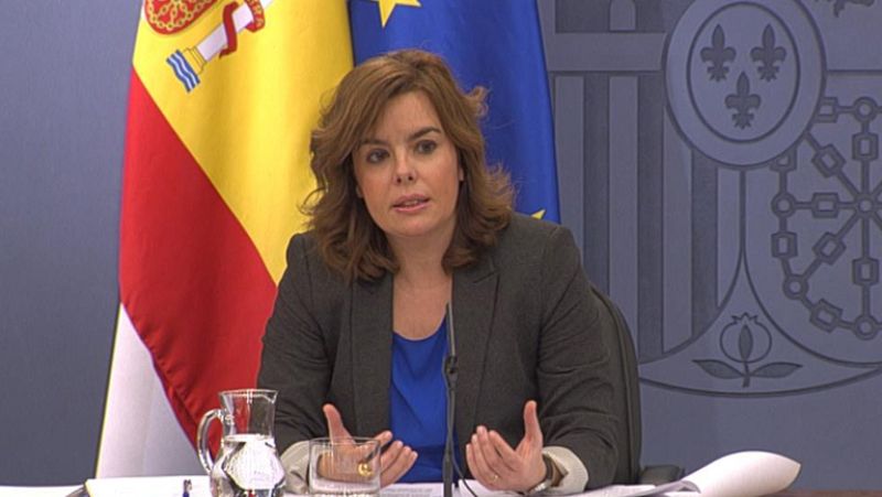 La vicepresidenta del gobierno ha pedido reflexión a los sindicatos