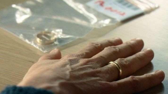 Gran Reserva - Emma vence en el interrogatorio