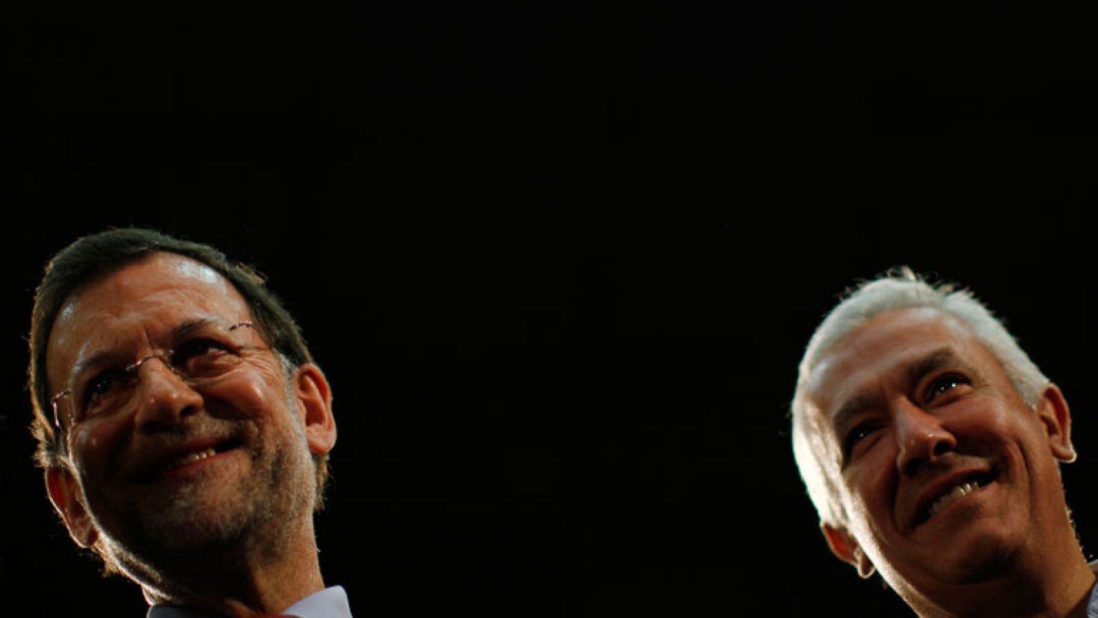 Arenas y Rajoy arremeten contra los ERE | Ver