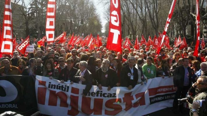  - Incidentes al inicio de la manifestación contra la reforma laboral en Madrid