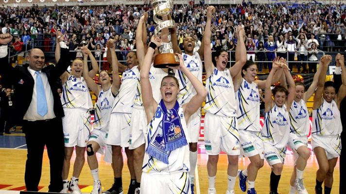 Telediario 1 - El Perfumerías Avenida gana la Copa de la Reina de baloncesto