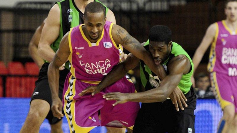 Banca Cívica 73-77 FIATC Joventut